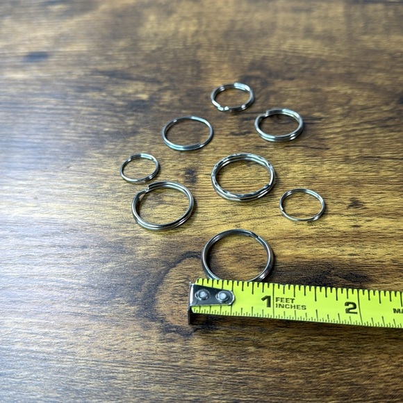 Set of Silver Keyrings - Picture 3 of 3